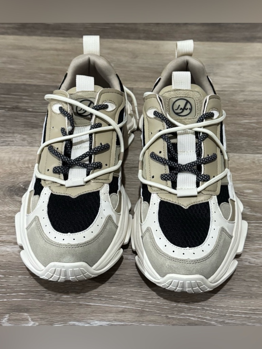 Chunky Mesh & Suede Men's Sneakers - Beige Black